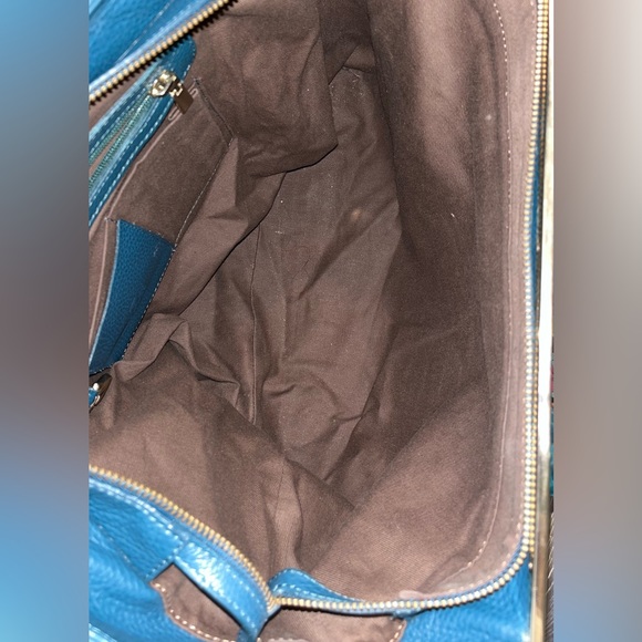 Rowallan of Scotland Genuine Leather in Crocodile Pattern w/ Gold Metal Accents - Picture 16 of 16